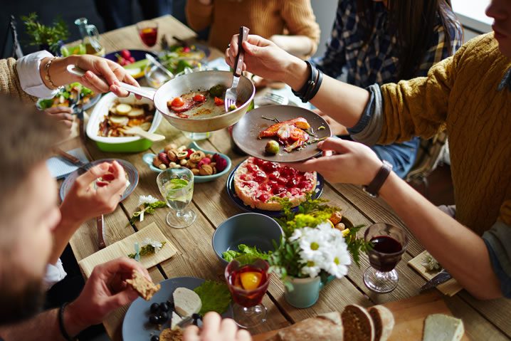 Novos negócios na gastronomia: refeição compartilhada Refeição compartilhada